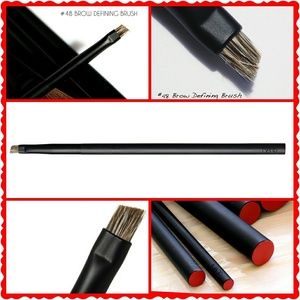 NARS #48 BROW DEFINING BRUSH 100% AUTH